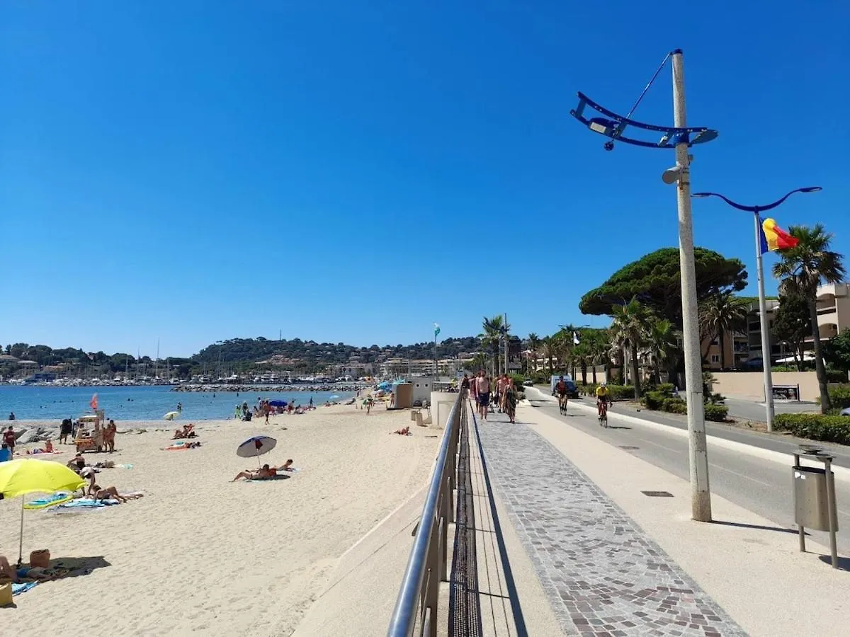 Villa De Vacances Au Coeur De La Nature Cavalaire-sur-Mer 0*,